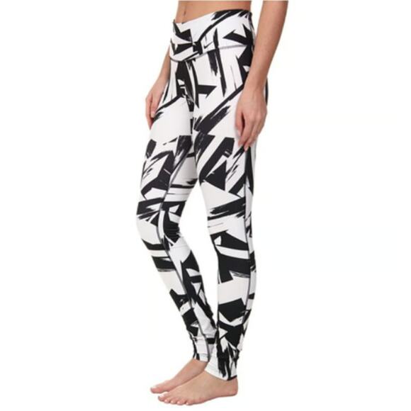 Nike Dri-Fit Legging High Rise Ankle Pull On Athletic Yoga Workout Black White L - Picture 1 of 6